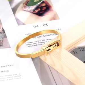 Buckle up Bracelet